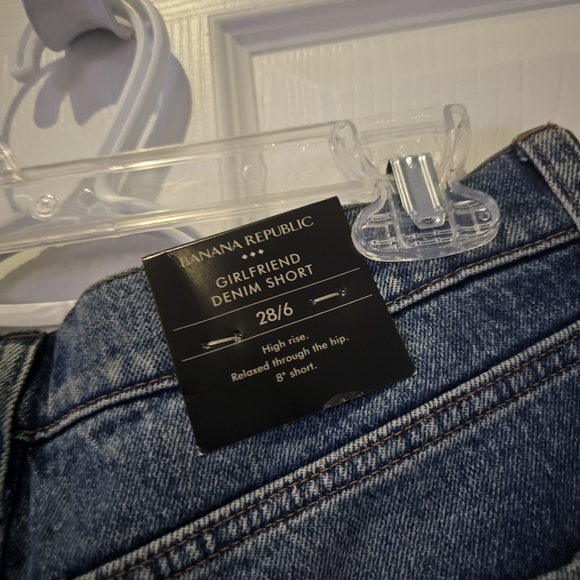 NWT Banana  Republic Girlfriend Denim Short - Picture 6 of 7